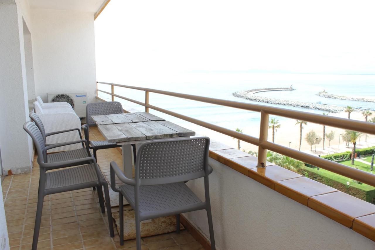 Beautiful Apartment In Front Of Beach, Pool, View روساس المظهر الخارجي الصورة