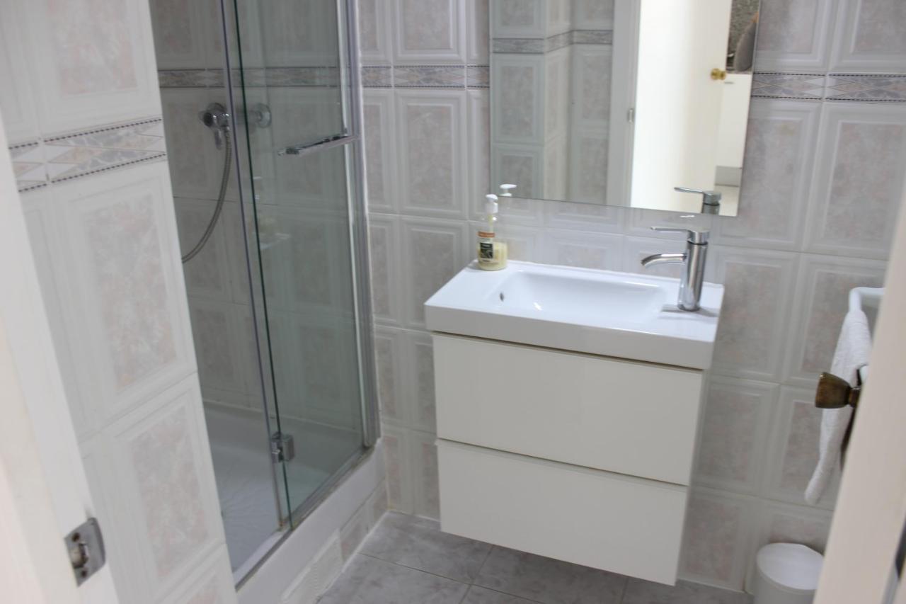 Beautiful Apartment In Front Of Beach, Pool, View روساس المظهر الخارجي الصورة