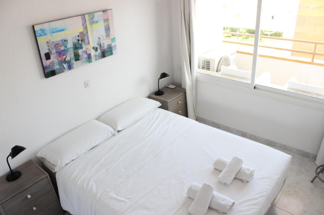 Beautiful Apartment In Front Of Beach, Pool, View روساس المظهر الخارجي الصورة