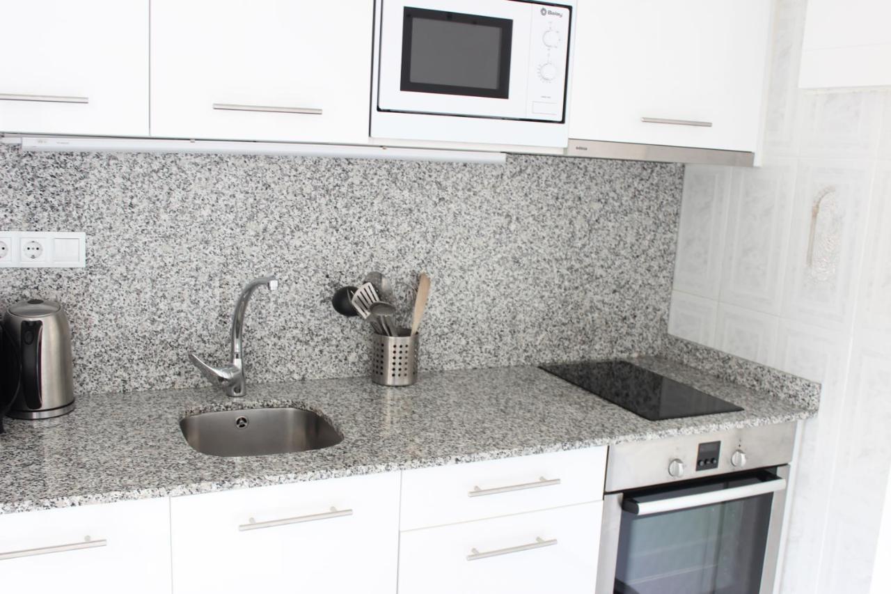 Beautiful Apartment In Front Of Beach, Pool, View روساس المظهر الخارجي الصورة
